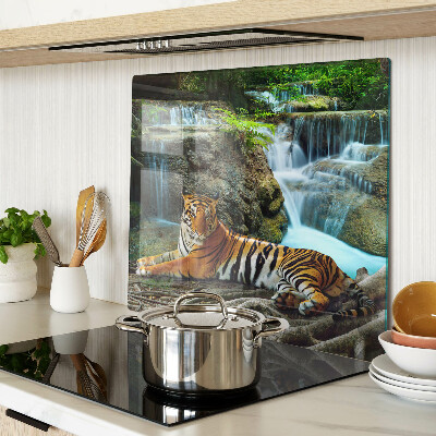 Tabla para cortar Tigre en su hábitat natural