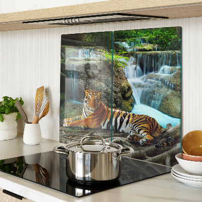 Tabla para cortar Tigre en su hábitat natural