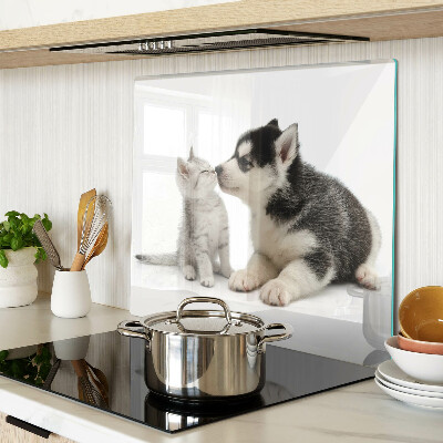 Tabla para cortar Gatito y cachorro en amistad