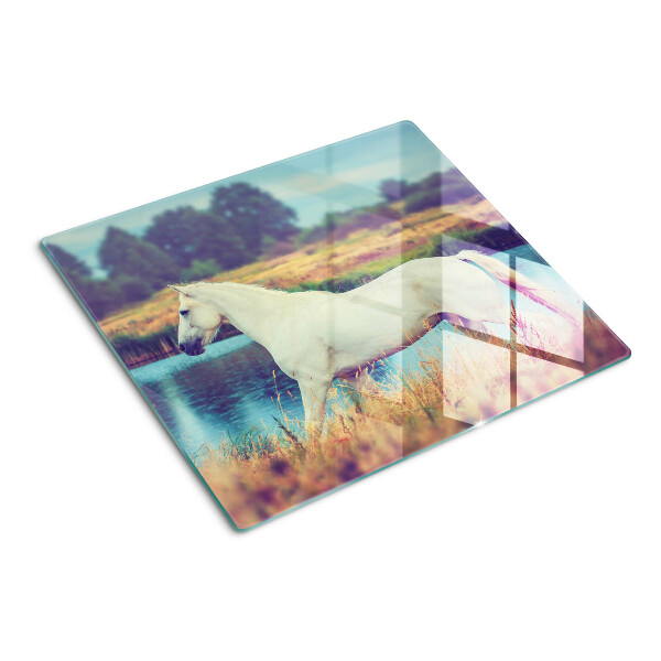 Tabla de cortar de cristal Caballo blanco junto al agua