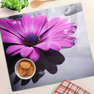 Tabla para cortar Flor morada con gotas de agua