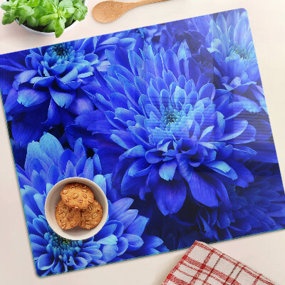 Tabla para cortar flores de crisantemo azul