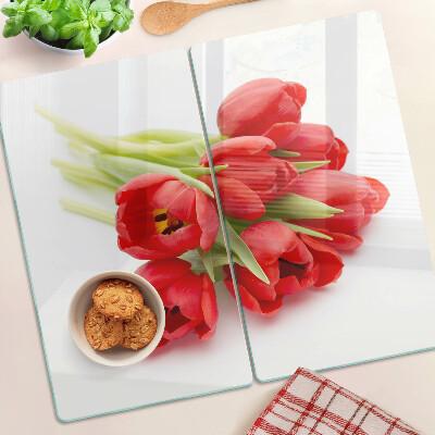 Tabla para cortar Tulipanes rojos sobre fondo blanco