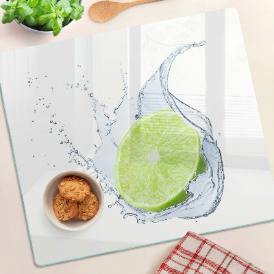 Tabla para cortar Limón en agua