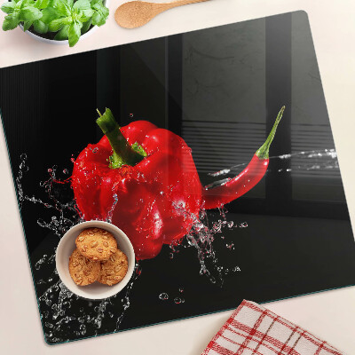 Tabla para cortar Pimiento rojo en agua