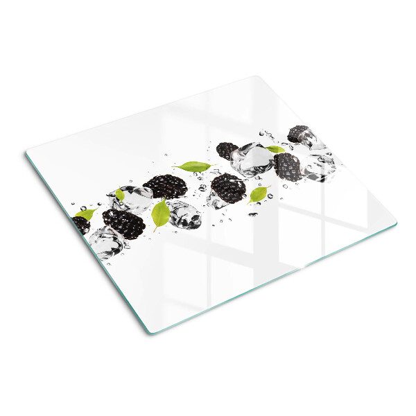 Tabla para cortar Frambuesas con hojas y gotas de agua.
