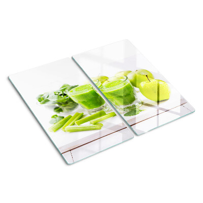 Tabla para cortar Batido verde e ingredientes frescos