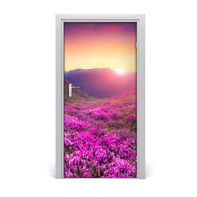 Vinilo para puerta Montaña rododendro