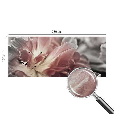Mural decorativo con diseño de flores en tonos pastel