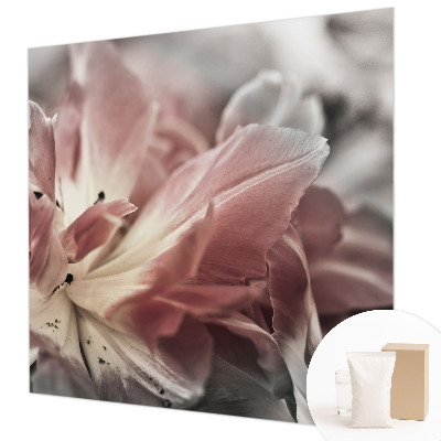 Mural decorativo con diseño de flores en tonos pastel