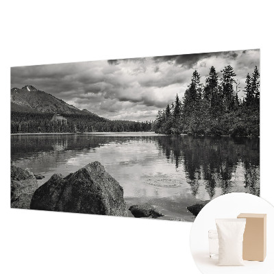 Mural decorativo con un panorama de montaña