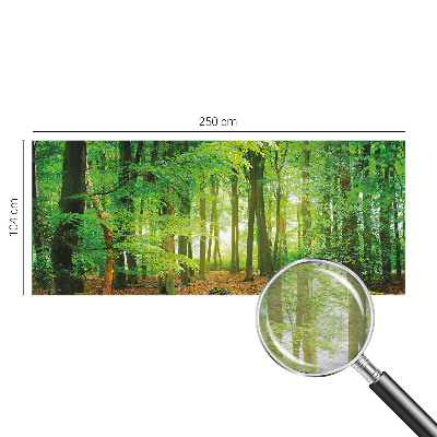 Papel mural con patrón decorativo con diseño de bosque en tonos verdes