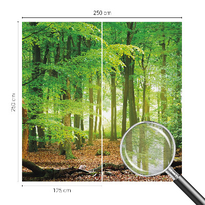 Papel mural con patrón decorativo con diseño de bosque en tonos verdes
