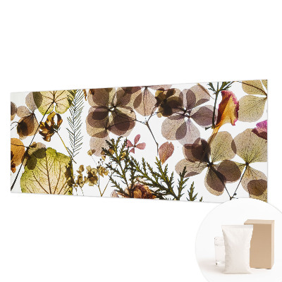Papel mural con patrón decorativo con composición de fibras naturales