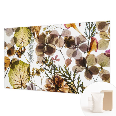 Papel mural con patrón decorativo con composición de fibras naturales