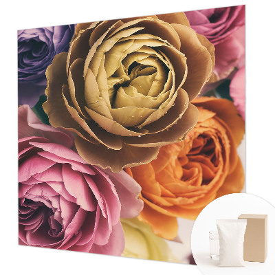 Papel mural con patrón decorativo con rosas coloridas