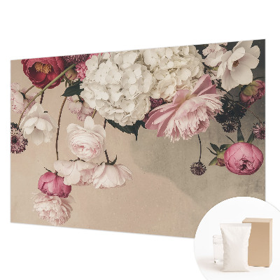 Papel mural con patrón decorativo con un diseño de flores románticas