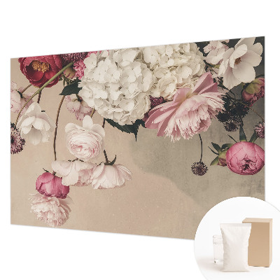 Papel mural con patrón decorativo con un diseño de flores románticas