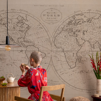 Mural decorativo con un mapa antiguo