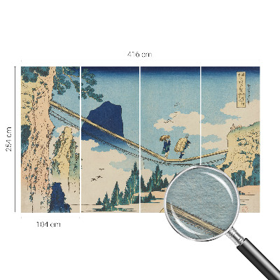 Mural decorativo con diseño de puente en paisaje montañoso