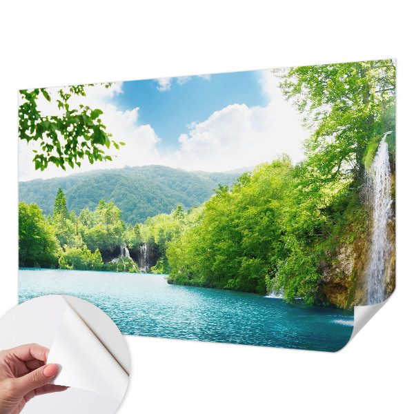 Papel mural texturado decorativo con diseño de cascada natural