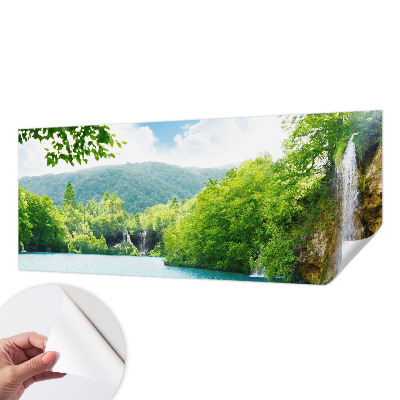Papel mural texturado decorativo con diseño de cascada natural
