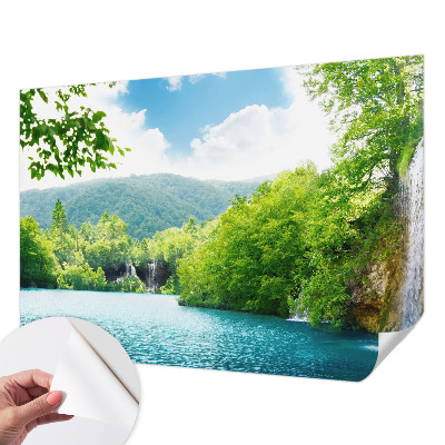 Papel mural texturado decorativo con diseño de cascada natural