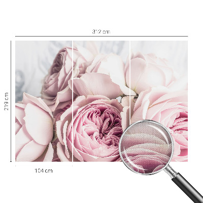 Papel mural con patrón decorativo con un motivo de rosas rosadas