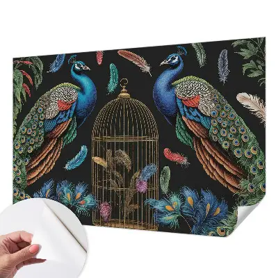 Papel mural con patrón decorativo con motivos de pavos reales exóticos