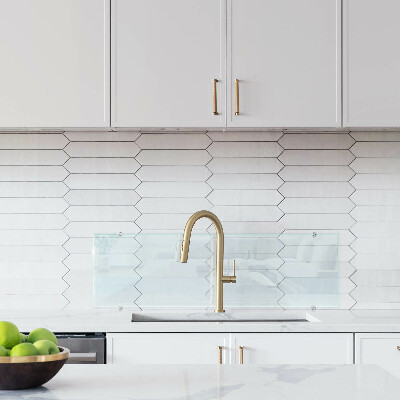 Panel de cocina transparente