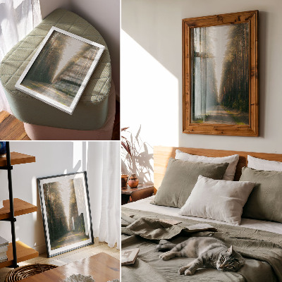Lienzo decorativo moderno Un fabuloso sendero forestal con árboles altos.