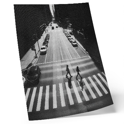 Lámina artística de alta calidad Escena urbana en blanco y negro con un toque moderno.