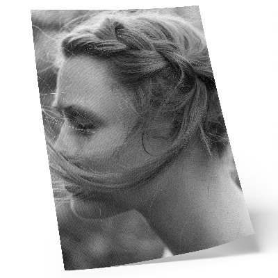 Póster Retrato en blanco y negro de emociones, sutileza, elegancia.