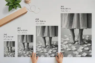 Póster de elegancia con pétalos en blanco y negro y temática de paz