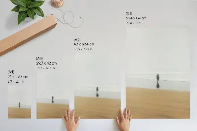 Póster de minimalismo con diseño de paz, soledad, playa, reflexión y agua