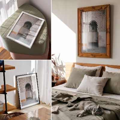 Póster con diseño de decoraciones orientales y simetría de paredes con colores saturados