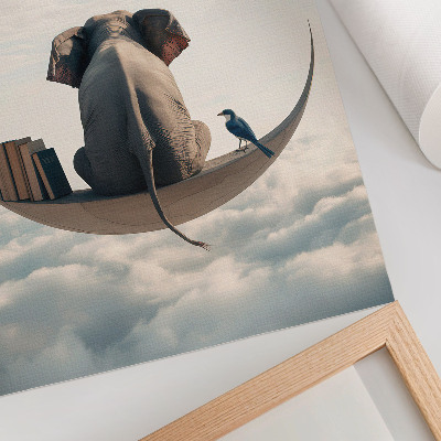 Póster con colores saturados Elefante en una luna creciente con libros en las nubes