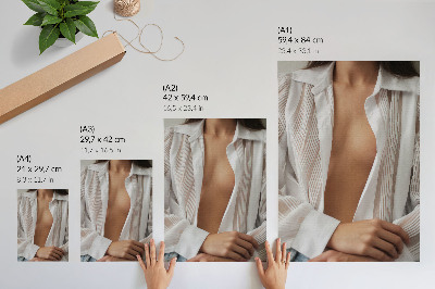 Póster Una composición armoniosa y sensual de líneas delicadas.
