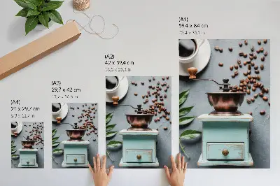 Lienzo decorativo moderno con diseño de molinillo de café antiguo en color turquesa rodeado de granos y hojas verdes