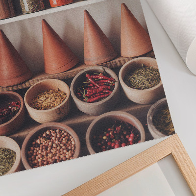 Póster con colores saturados Especias en frascos, madera, cerámica, colores cálidos