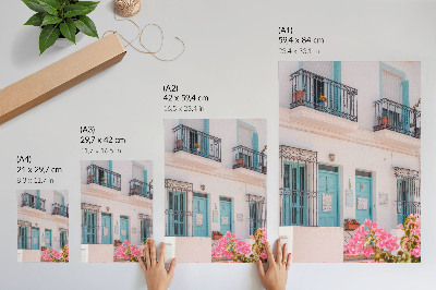 Lámina artística de alta calidad con colores azul pastel y detalles de flores en el balcón
