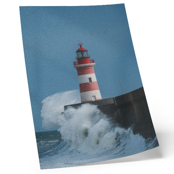 Póster Faro, cielo azul, olas del mar