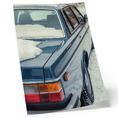Lámina artística de alta calidad Coche retro sobre fondo azul y blanco nevado