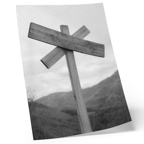 Póster con colores saturados Cartel de madera con un paisaje montañoso de fondo en blanco y negro.