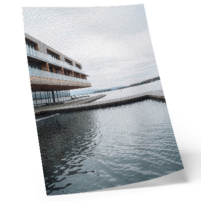 Lienzo decorativo moderno Edificio moderno junto al agua, minimalismo, madera, vidrio.