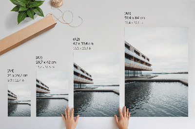 Lienzo decorativo moderno Edificio moderno junto al agua, minimalismo, madera, vidrio.