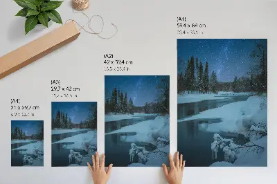 Póster de paisaje invernal con río, árboles y estrellas con colores saturados