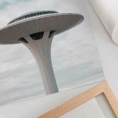 Póster de edificio futurista con colores saturados contra el cielo