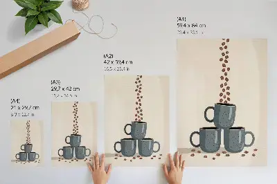 Póster con tazas grises sobre un fondo color crema con granos de café