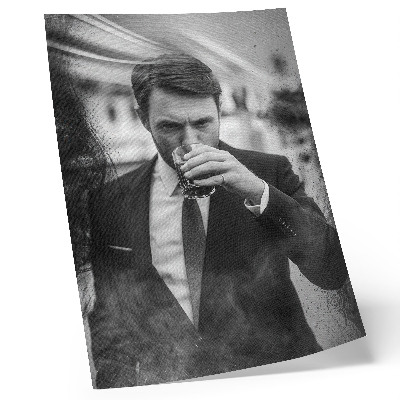 Póster Un retrato en blanco y negro lleno de elegancia.